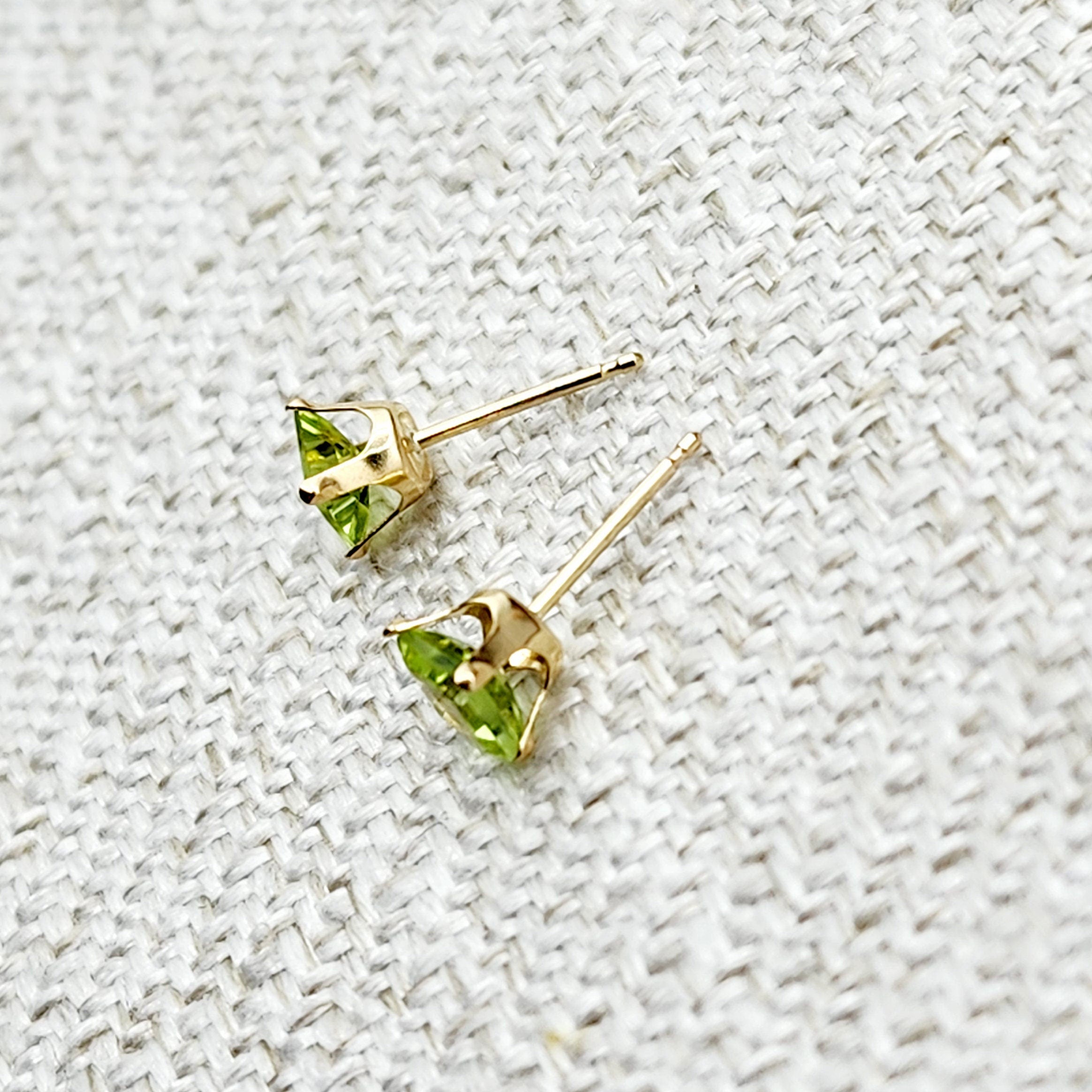 Gold Peridot Stud Earrings, 10K Gold Square Peridot 4mm Stud Earrings, August birthstone, Earrings For Her, Peridot jewelry, Gifts
