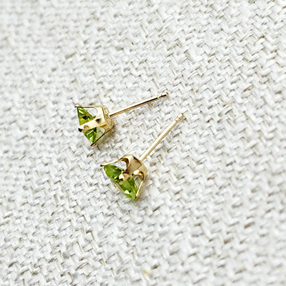 Gold Peridot Stud Earrings, 10K Gold Square Peridot 4mm Stud Earrings, August birthstone, Earrings For Her, Peridot jewelry, Gifts