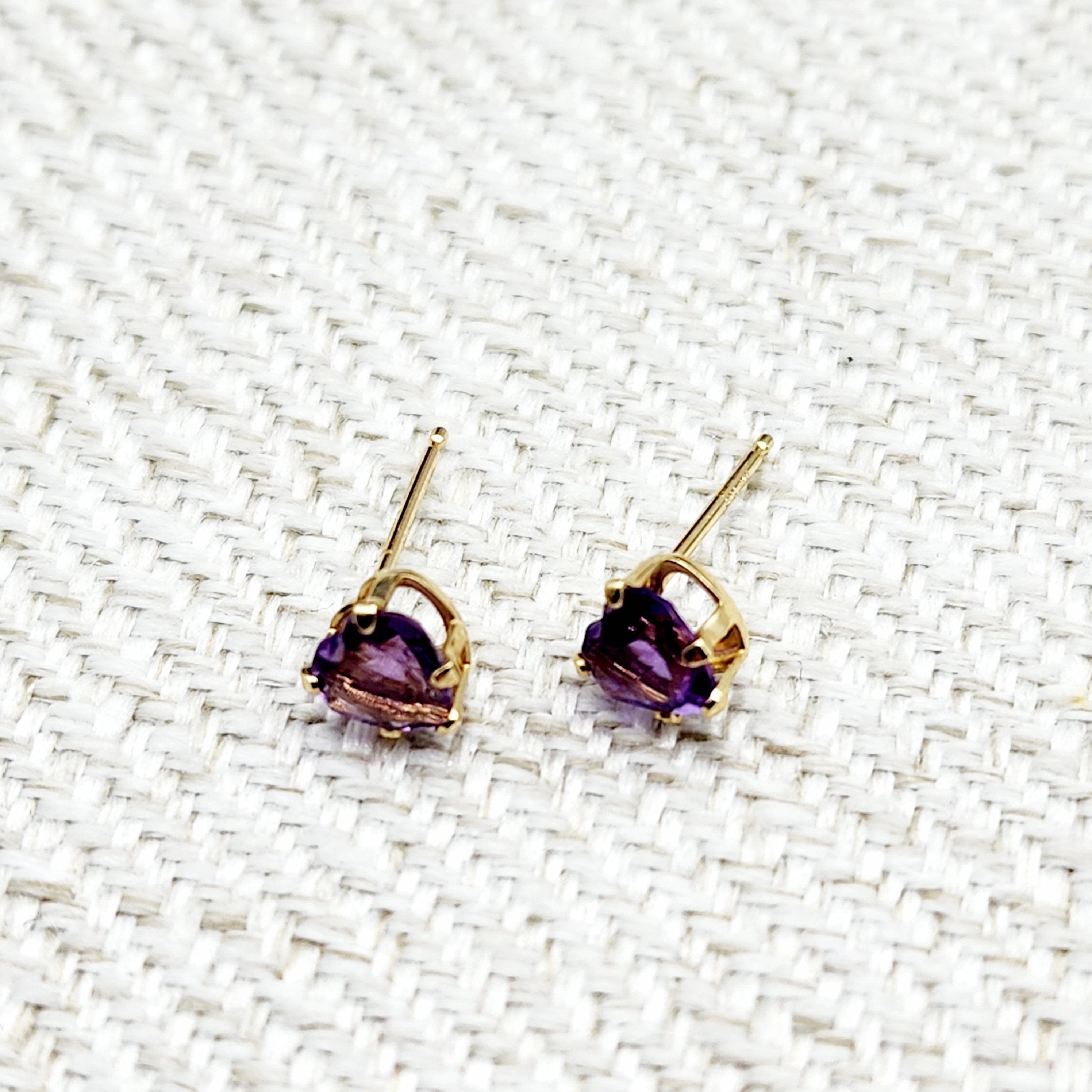 10K Yellow Gold Heart-Shaped Genuine Amethyst 5x5mm Stud Earrings, February Birthstone