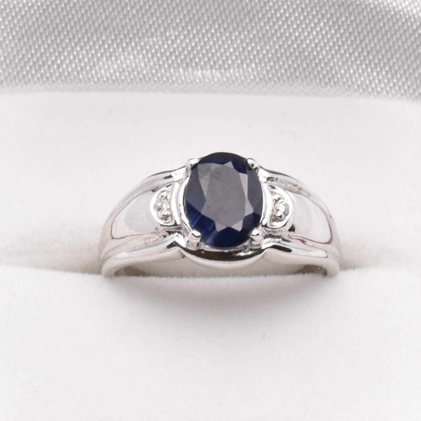 Gold Sapphire Ring, 10K White Gold Natural Blue Sapphire8x6mm with Diamond Ring for Women, September Birthstone, Birthday Gift for her