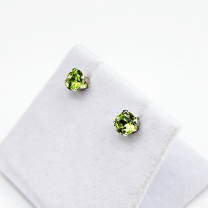 10K White Gold Genuine Peridot 5x5mm Stud Earrings