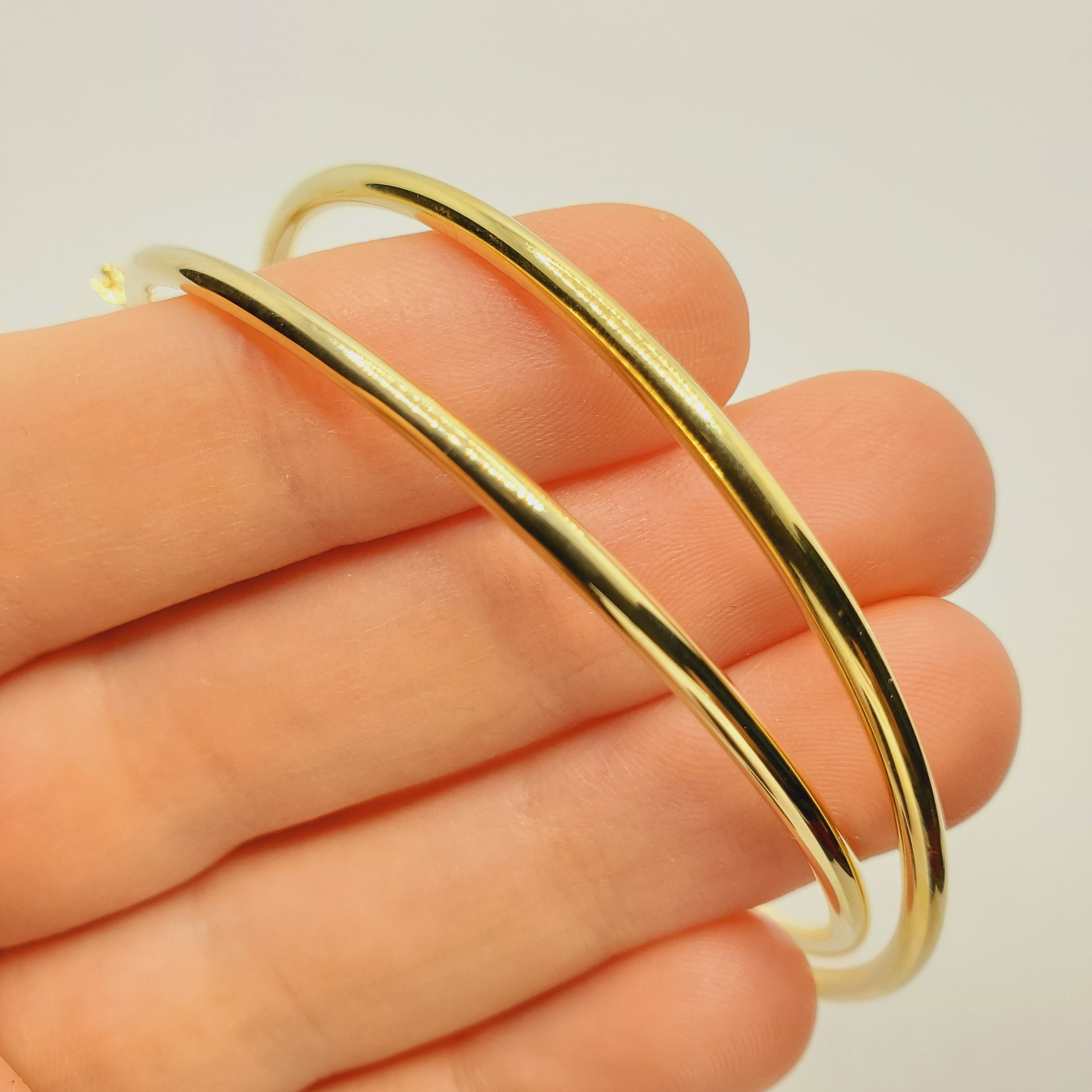 Gold Plain Hoop Earrings, Fashionable Shiny Jewelry Big Hoop Earrings for Women  10K Yellow Gold Large Circle Earrings Simple Hoops
