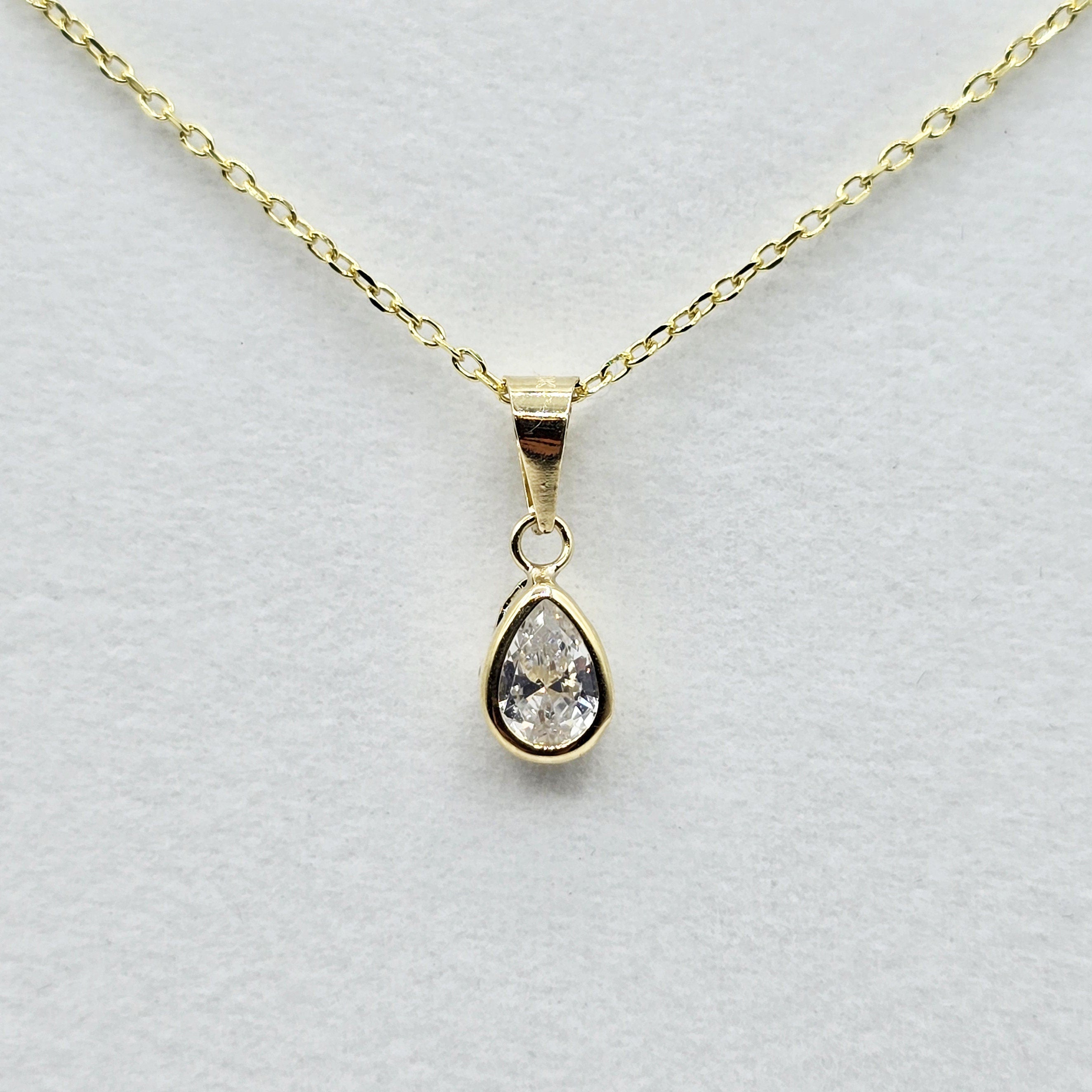 Solid 10K Yellow Gold Pendant Necklace with CZ, Elegant Jewelry Gift for Her, Gift for Women, Birthday Gift for Her, Elegant Gold Necklace