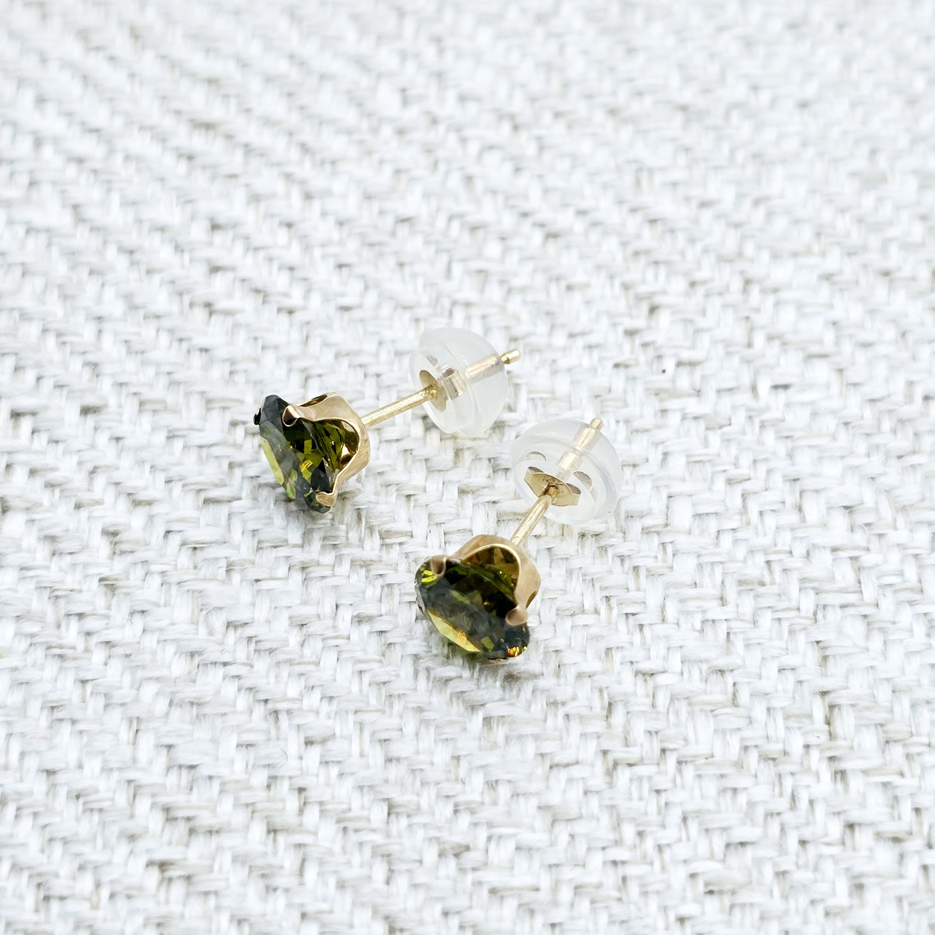 14K Yellow Gold Green Cubic Zirconia 6x6mm Stud Earrings