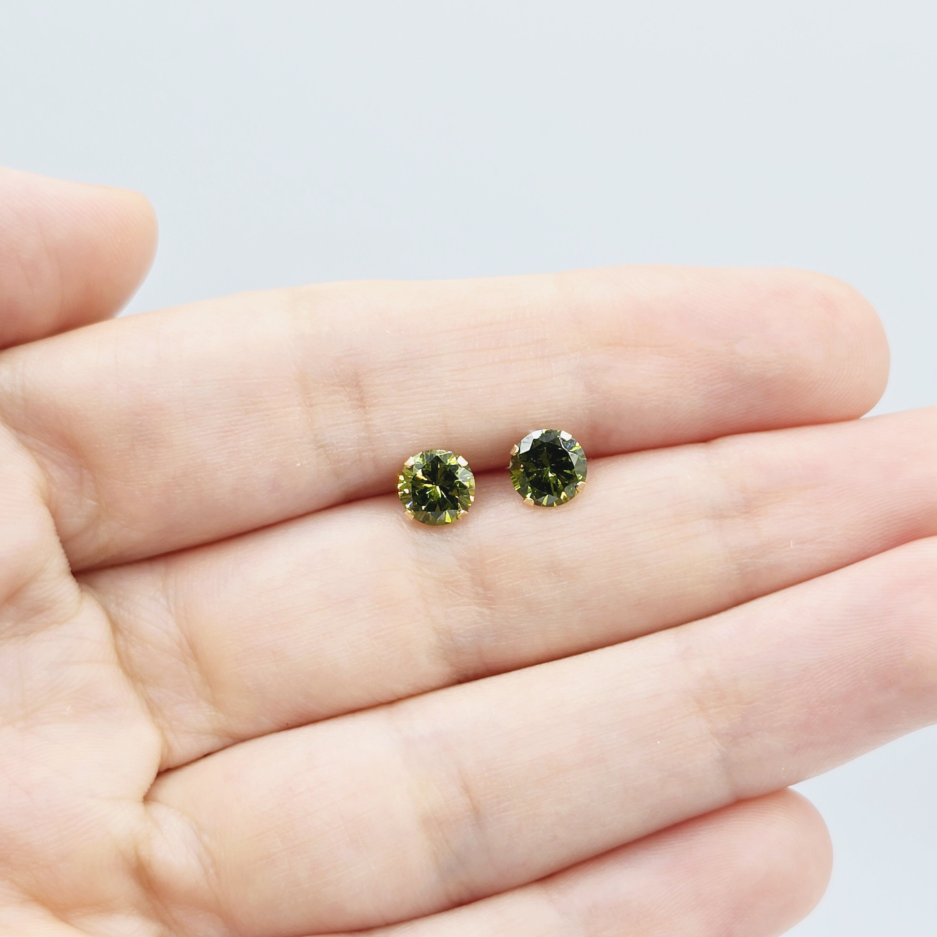 14K Yellow Gold Green Cubic Zirconia 6x6mm Stud Earrings