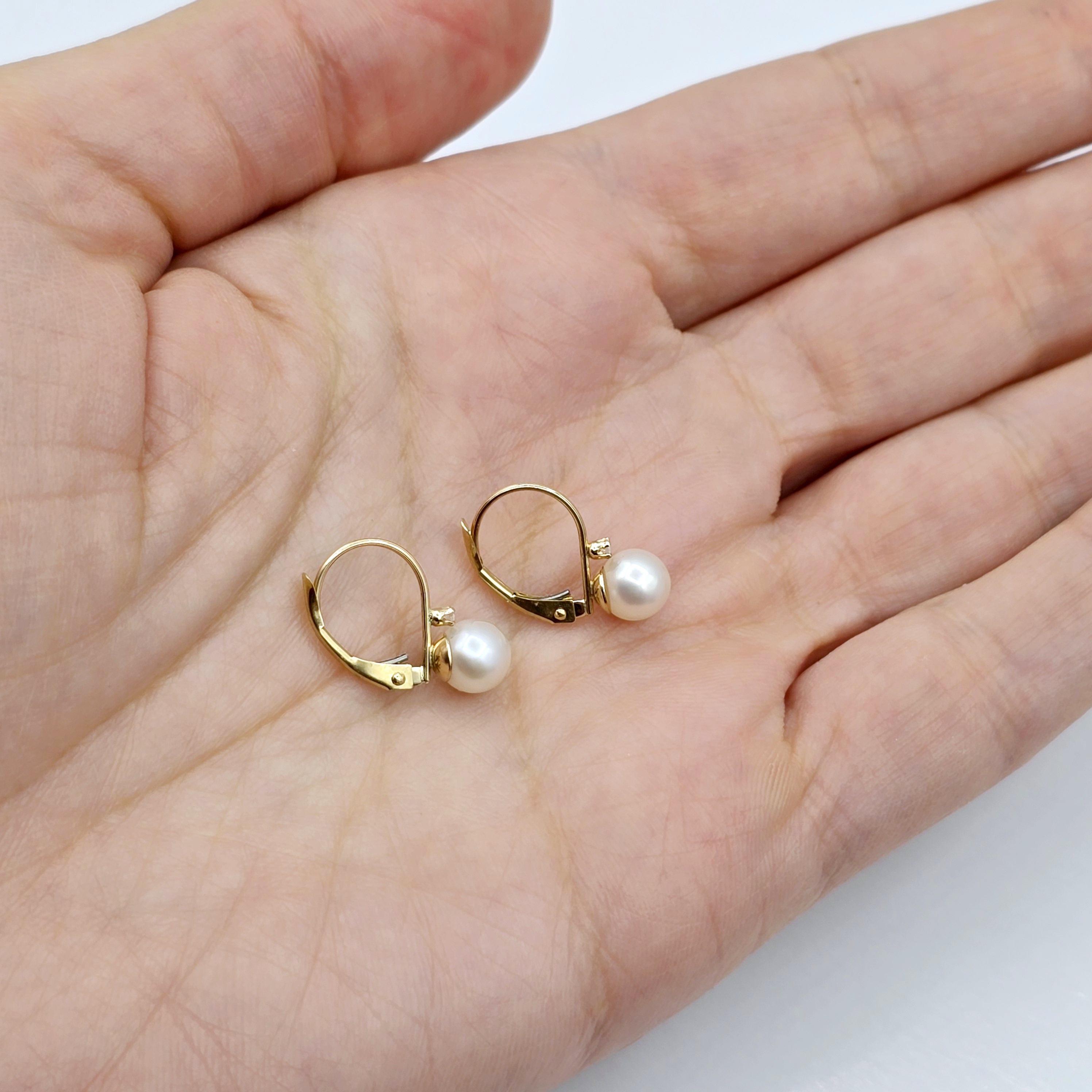 14K Gold Leverback Pearl Earrings with Diamond Accent - Elegant Fine Jewelry