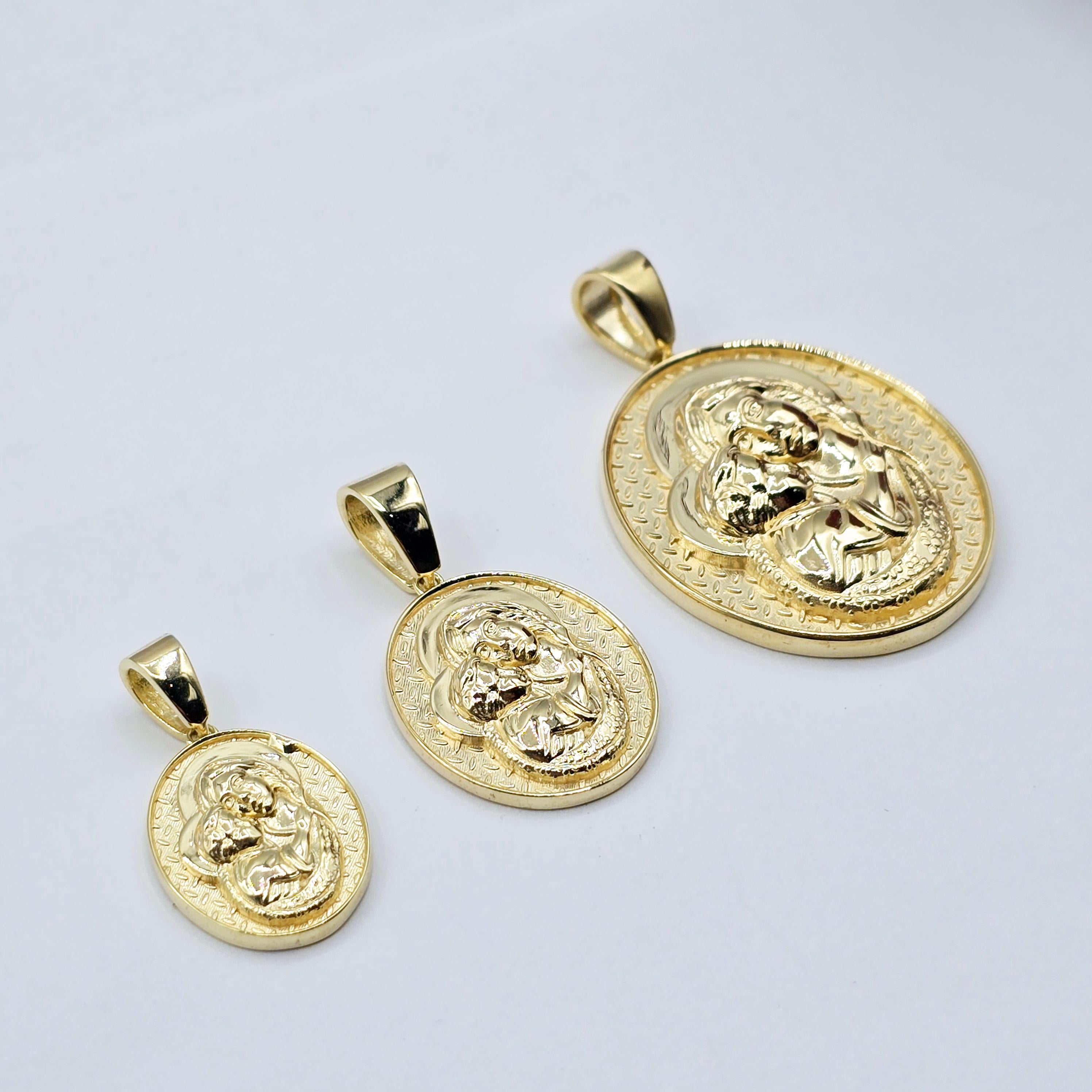 Textured Virgin Mary and Baby Jesus Medallion Pendant, 10K Yellow Gold Pendant, Christmas Religious Gifts, Mother Mary and Jesus Pendant