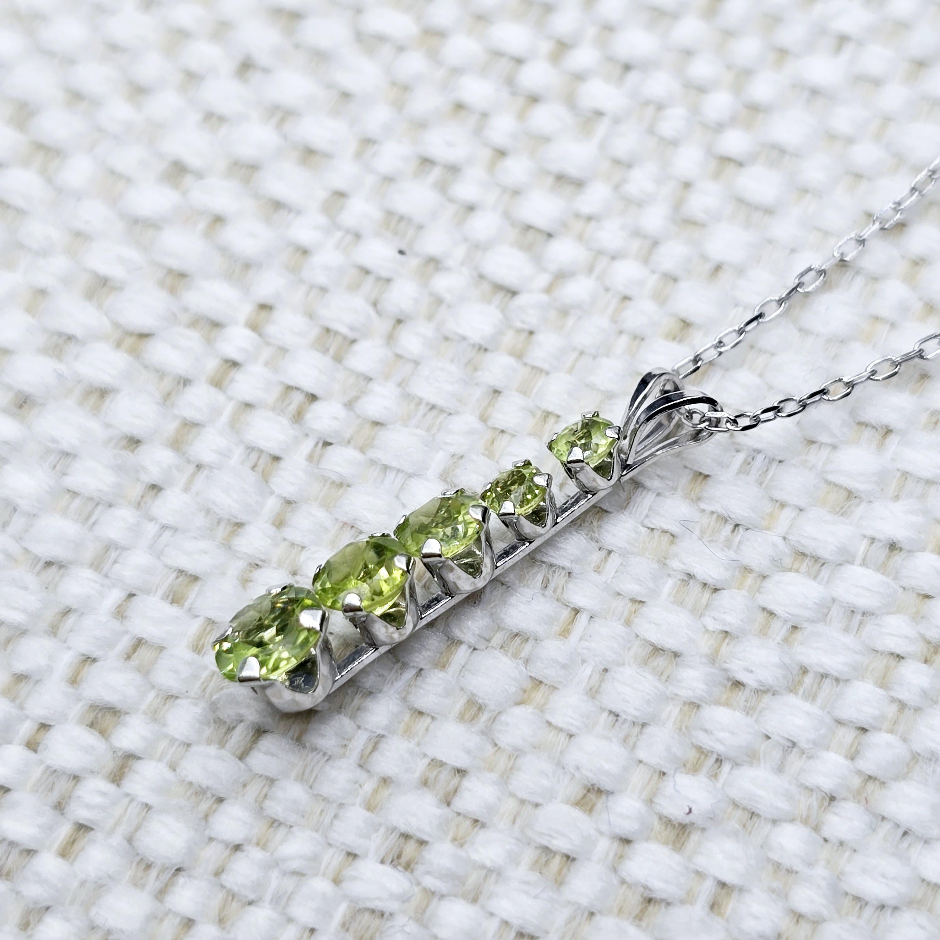 14K White Gold Peridot Pendant, Luxury Pendant, Gift for Her, Genuine Gemstone Necklace, Peridot Necklace for Women, Peridot Birthstone