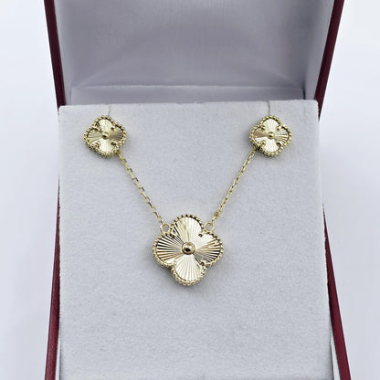 Gold Flower Pendant Necklace , 10K Yellow Gold Flower Necklace For Women, Anniversary Gift, Floral Jewelry