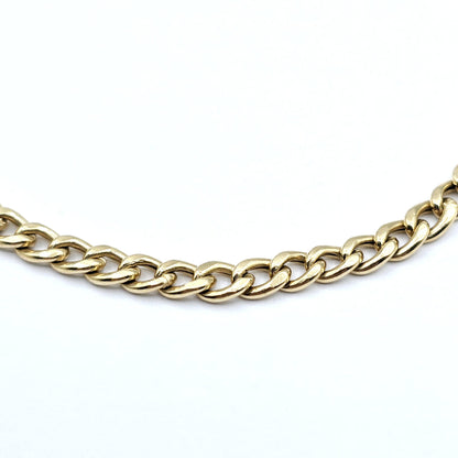 18K Yellow Gold Curb Chain Bracelet | Classic Gold Jewelry