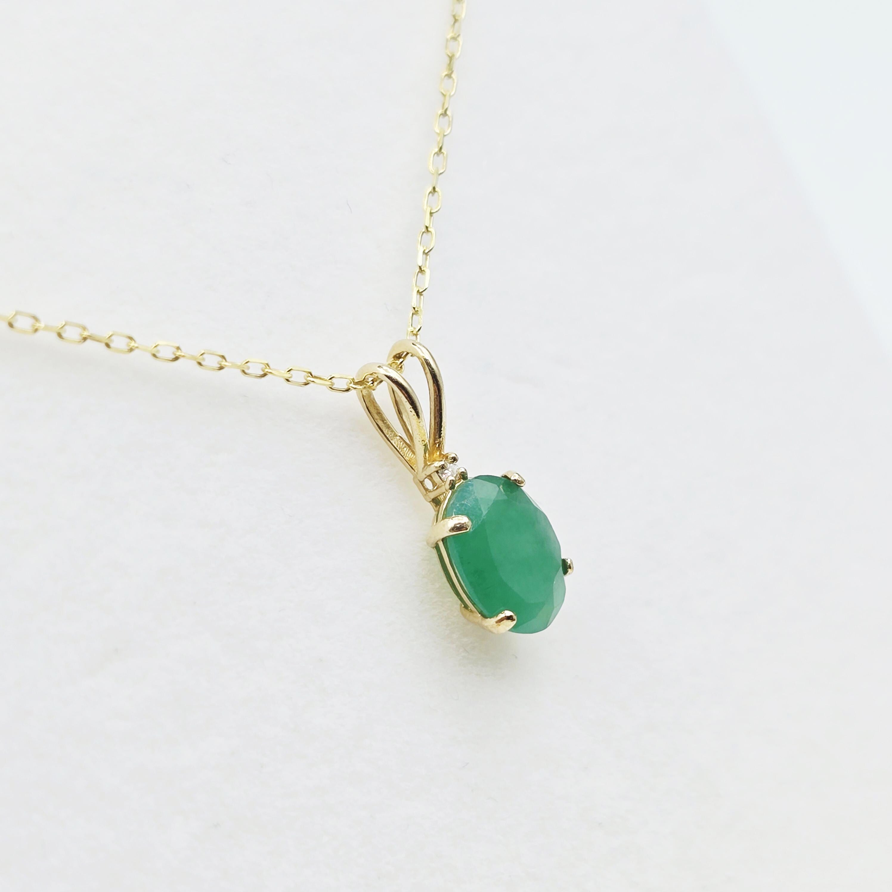10K Yellow Gold Emerald Pendant Necklace, May Birthstone 8x6mm