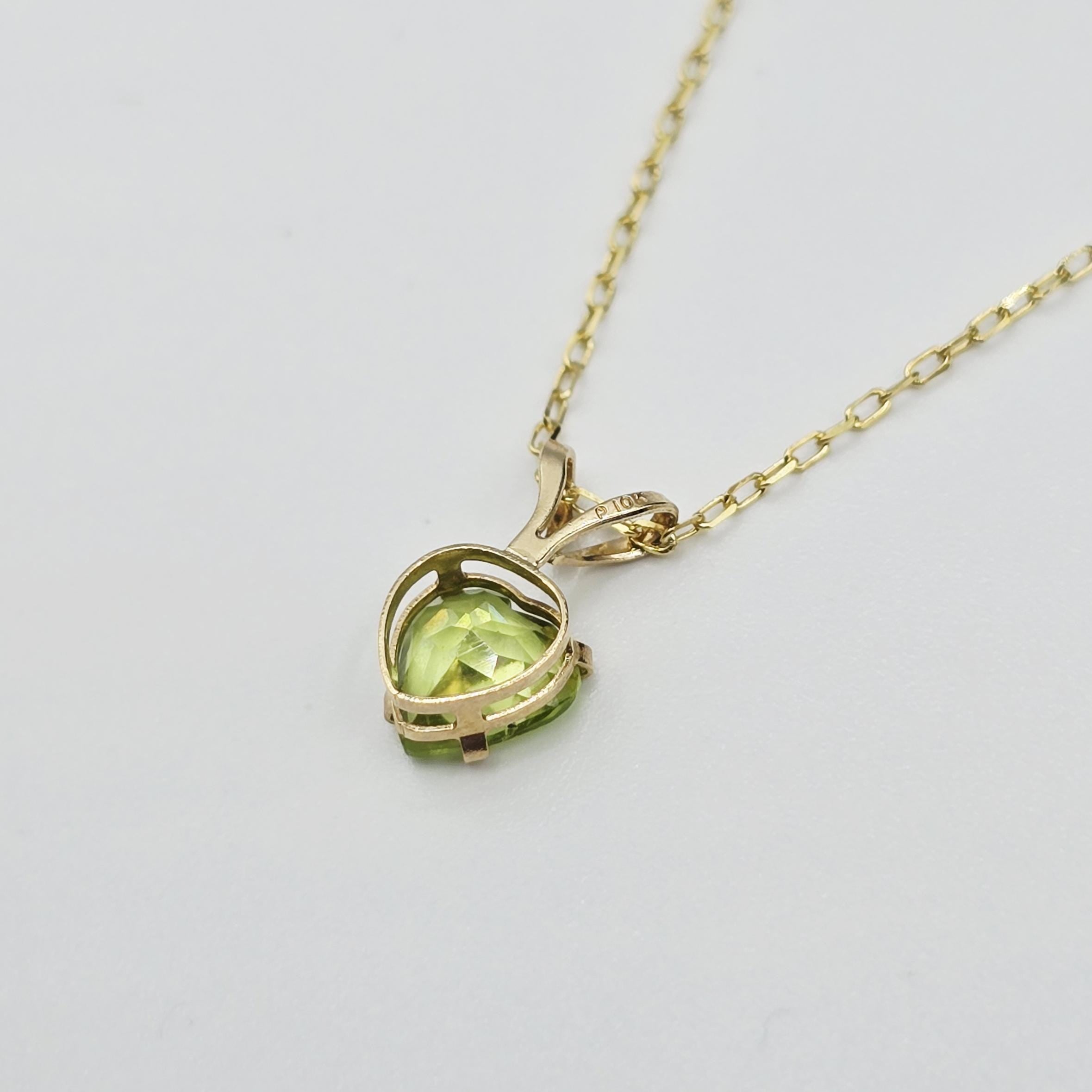 10K Gold Heart Peridot Pendant Necklace: August Birthstone
