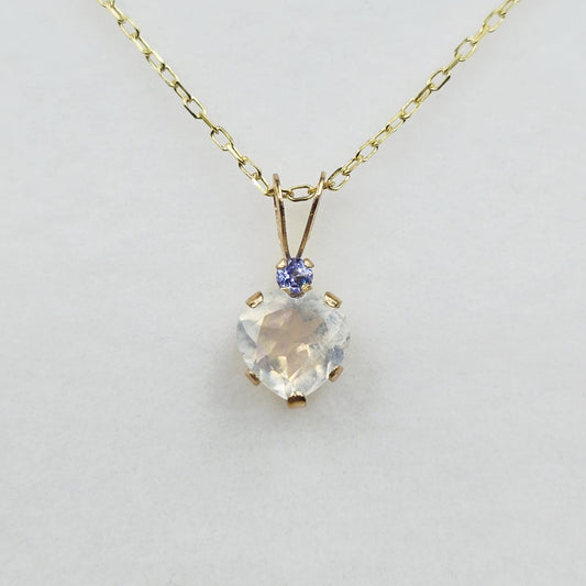 10K Yellow Gold Moonstone 6x6mm Heart Pendant Necklace: Tanzanite Accent