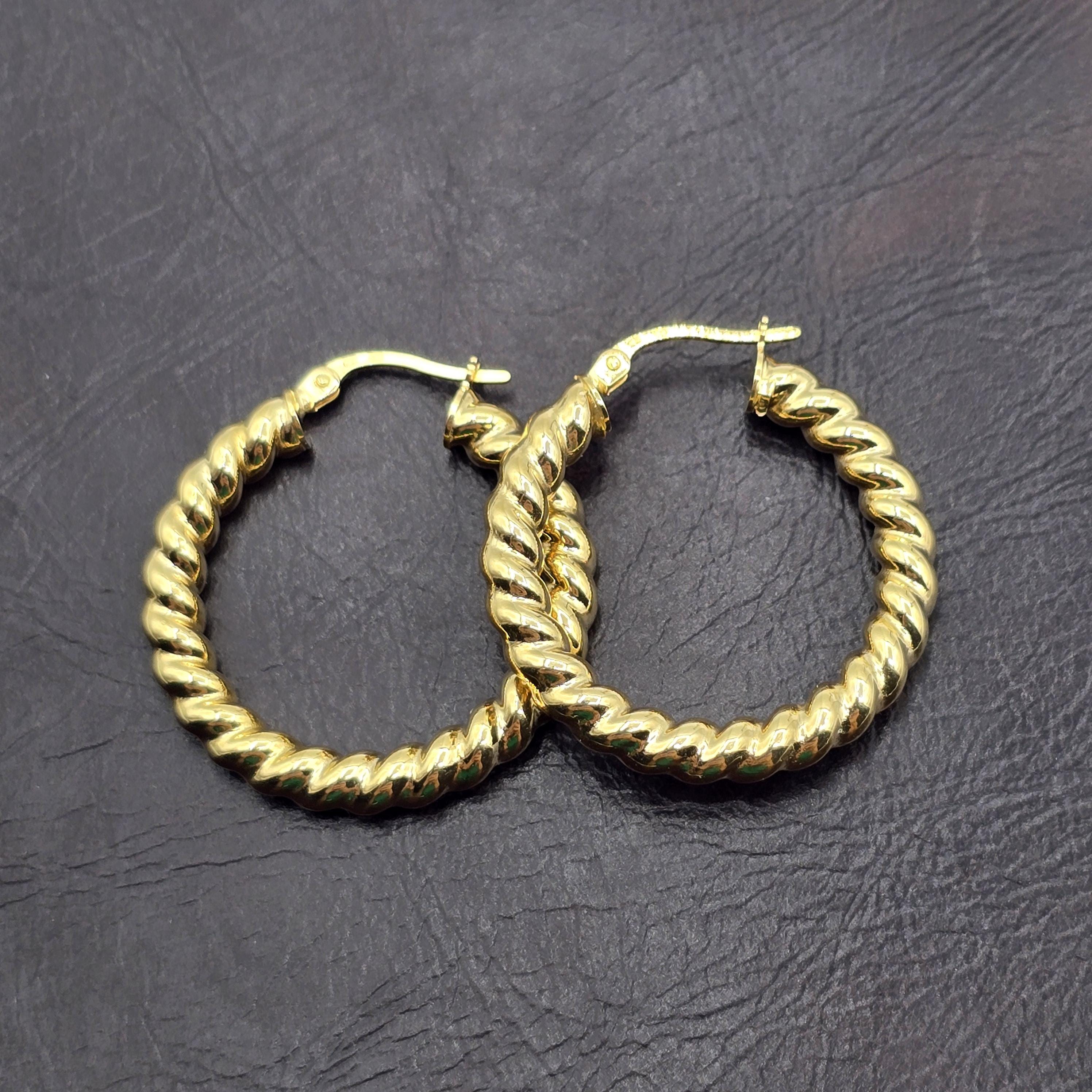 10K Yellow Gold Twisted Rope Hoop Earrings - 28mm