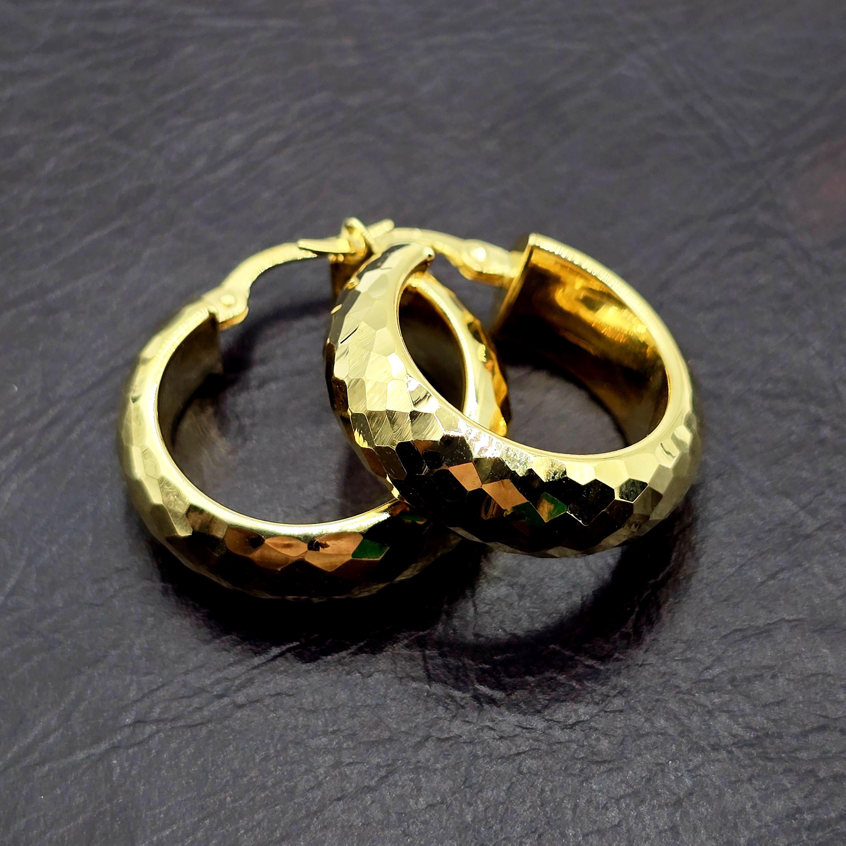 10K Yellow Gold Hammered Hoop Earrings, Chunky Textured Hoops (23mm)