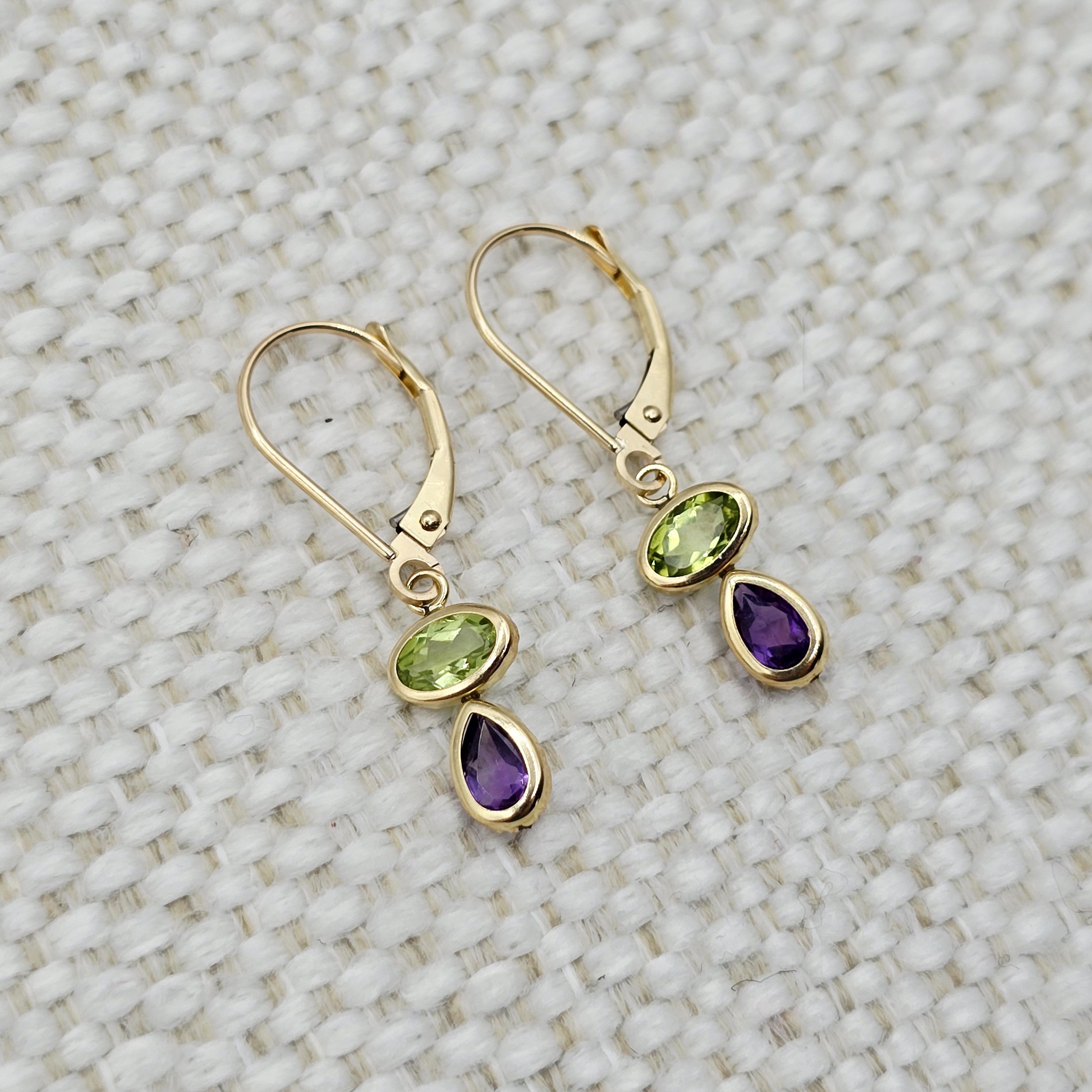14K Yellow Gold Peridot Amethyst Drop Earrings, Lever Back