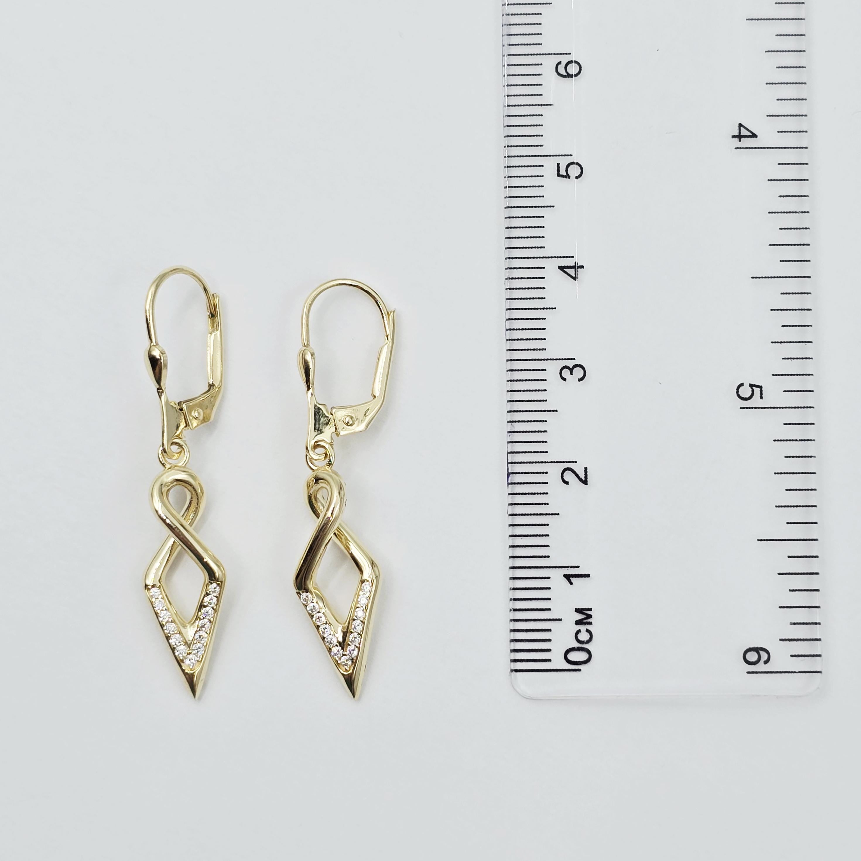 10K Yellow Gold Dangle Earrings: Cubic Zirconia Leverback Drop