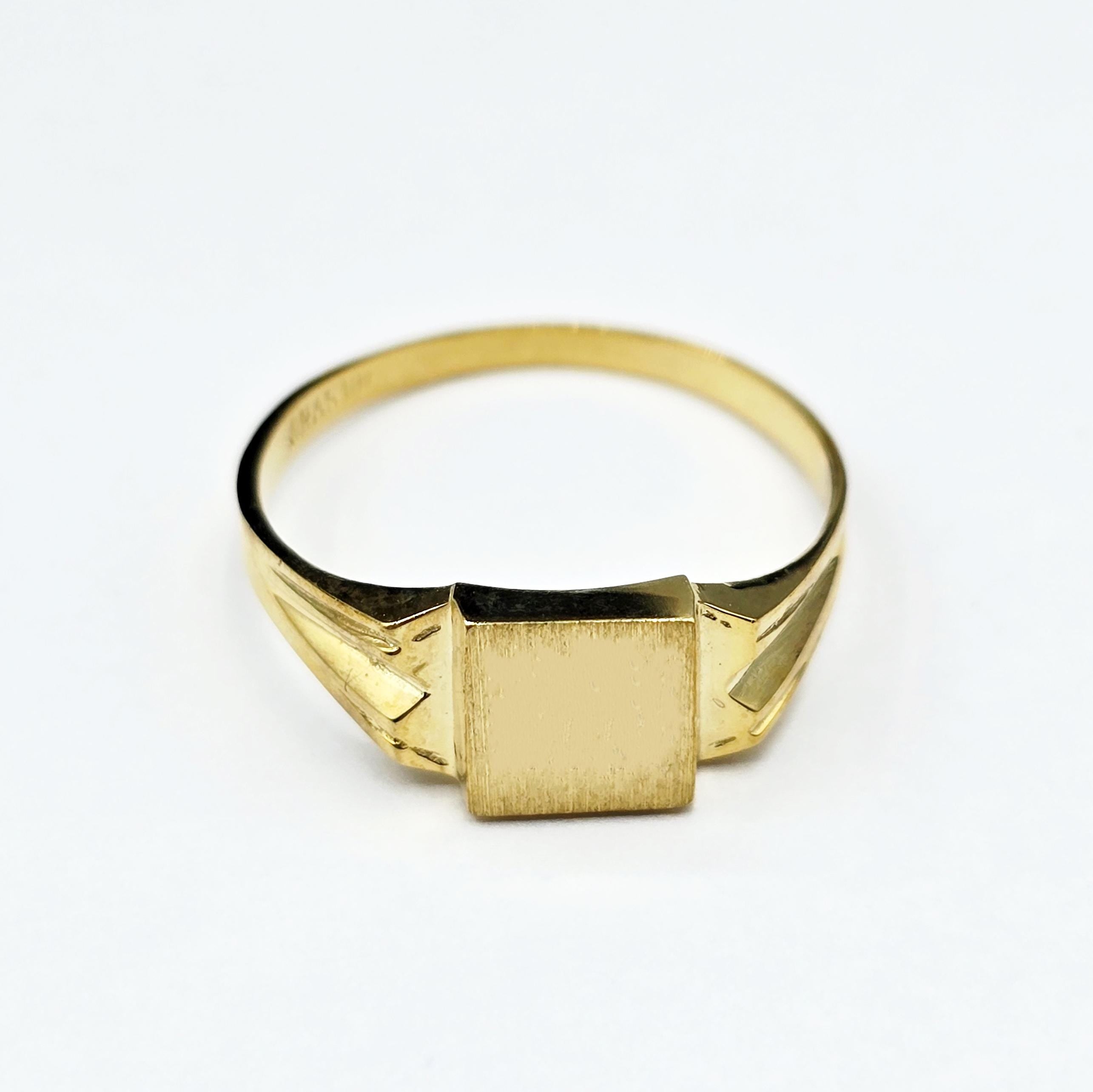 10K Solid Gold Signet Ring: Engravable Personalized Heirloom