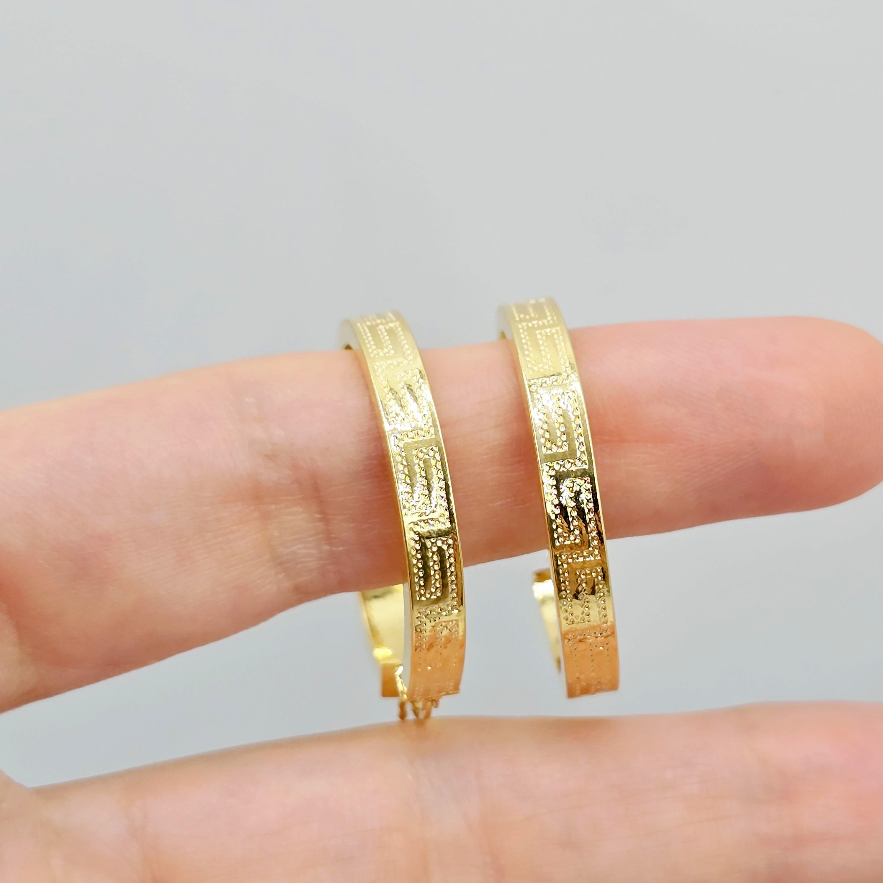 10K Yellow Gold Hoop Earrings,  30mm Classic Thick Gold Hoops for Women