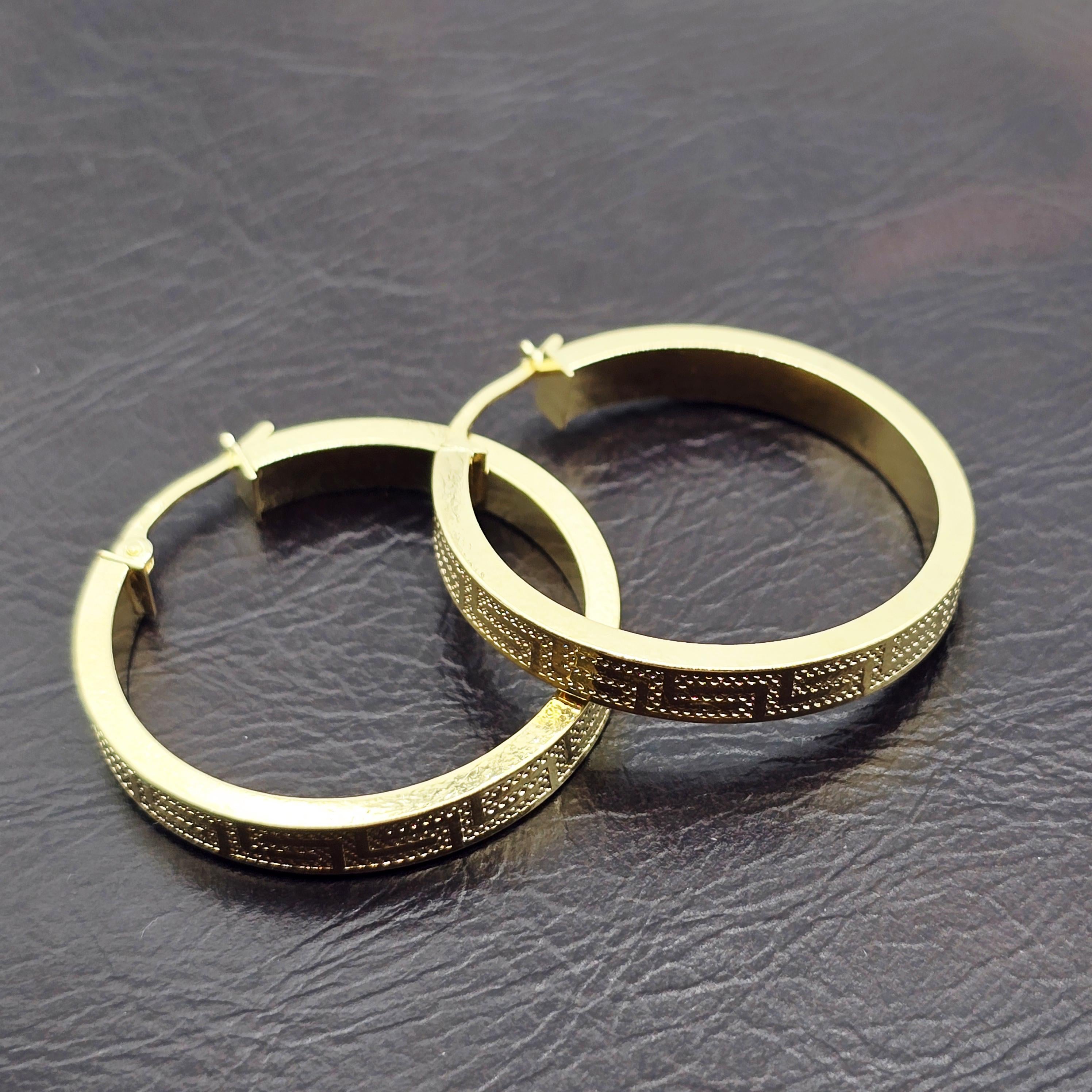 10K Yellow Gold Hoop Earrings,  30mm Classic Thick Gold Hoops for Women