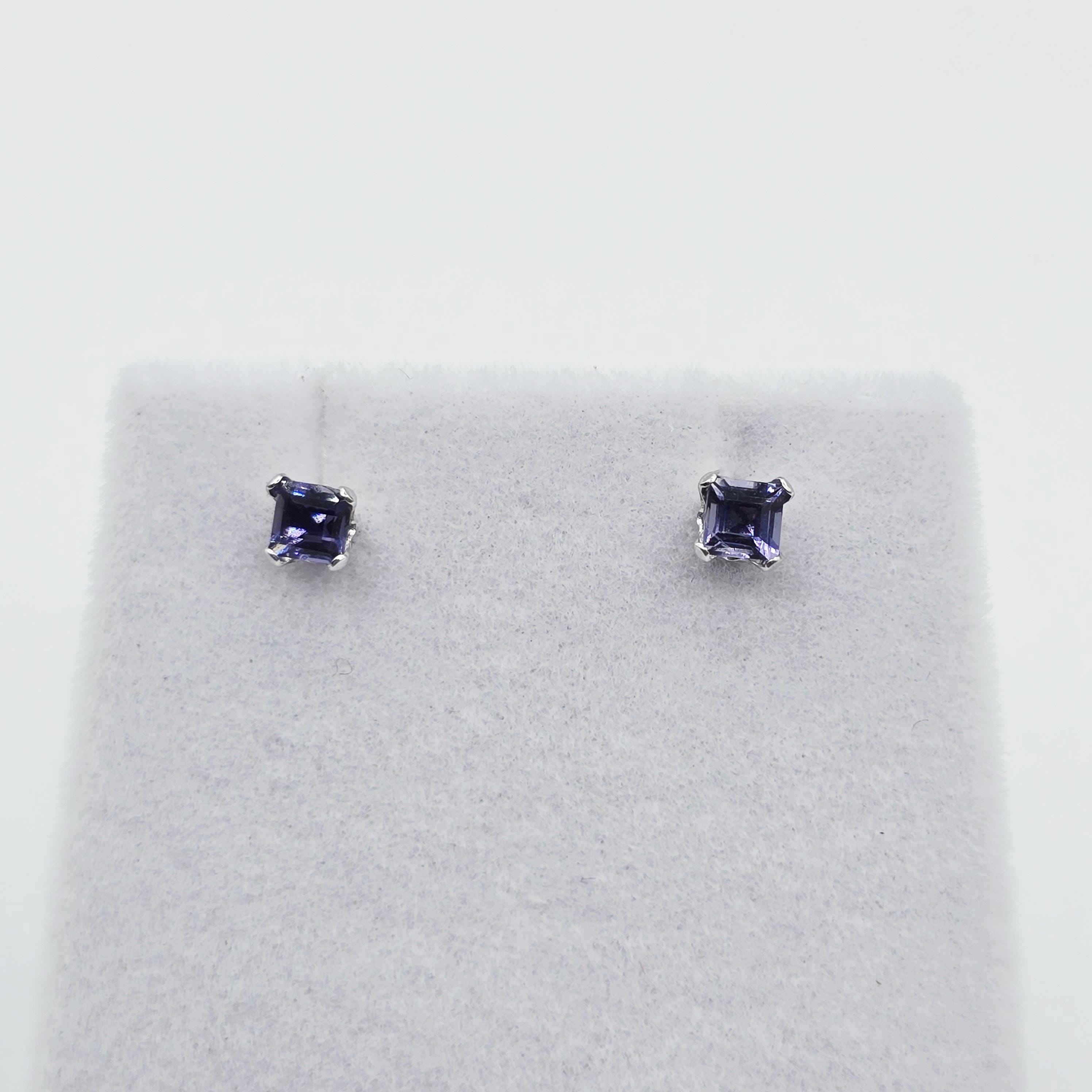10K Gold Iolite 3x3mm Stud Earrings: Minimalist Stone 3mm