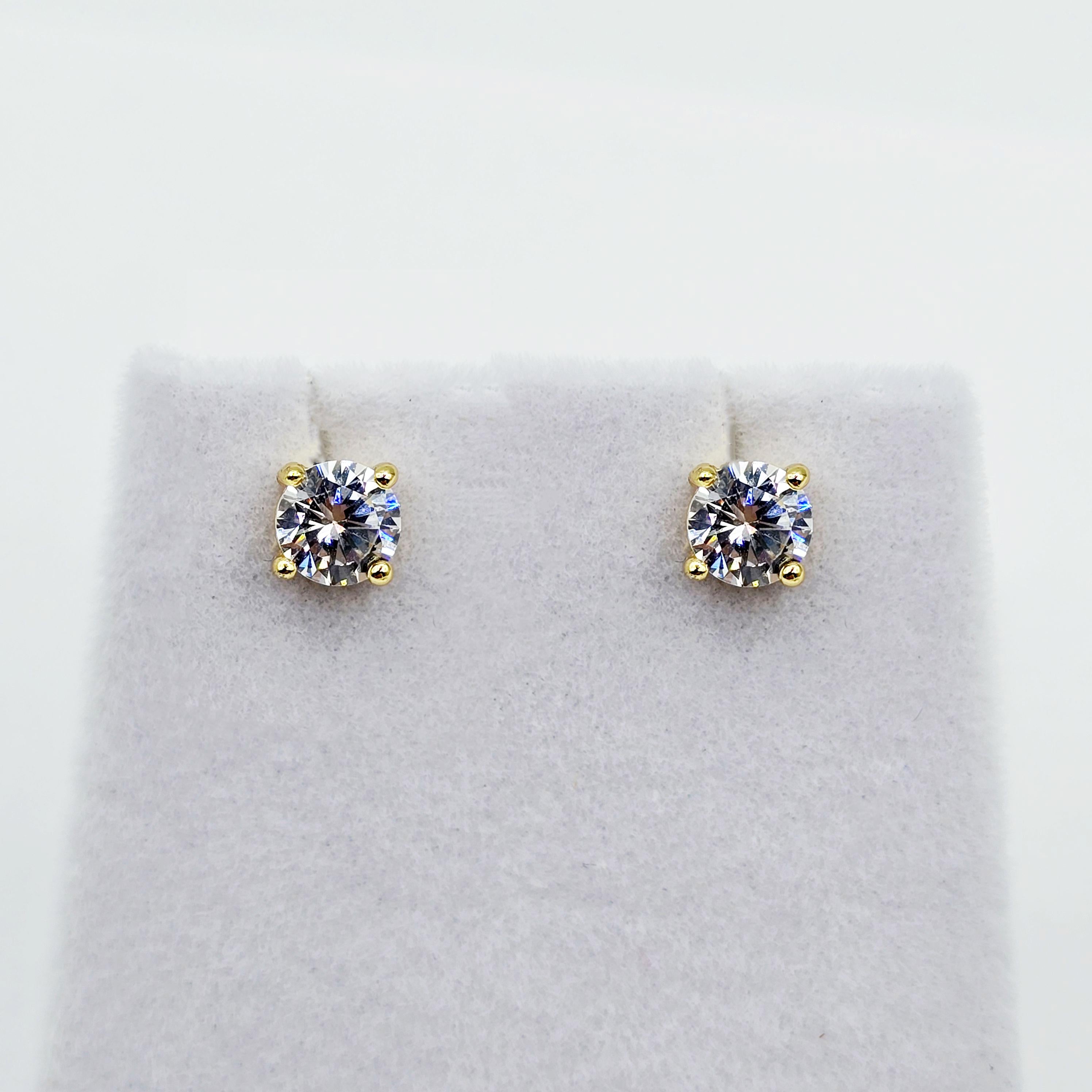 Sterling Silver 5mm Round CZ Stud Earrings Æ’?? Classic Sparkle Everyday Earrings