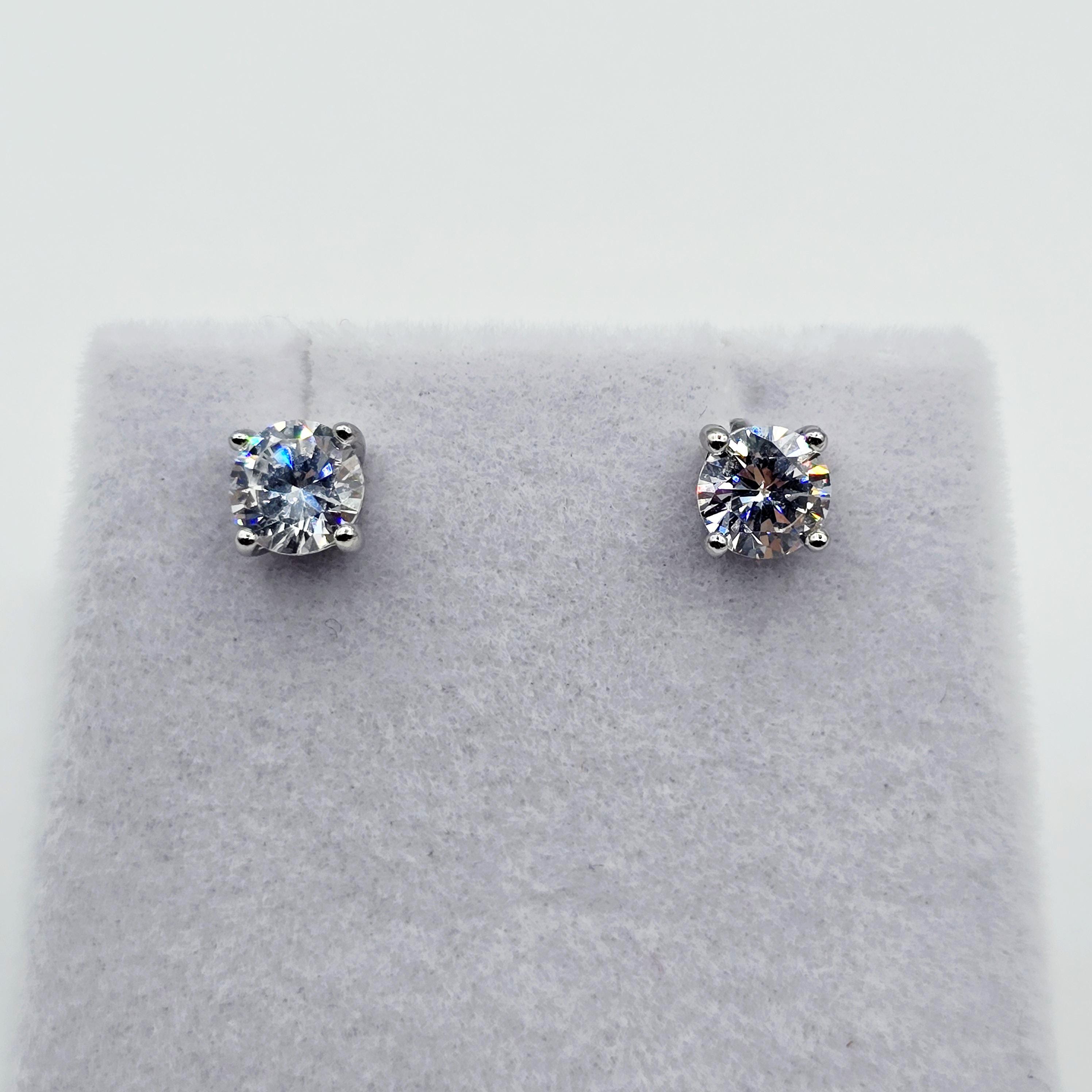 Sterling Silver 5mm Round CZ Stud Earrings Æ’?? Classic Sparkle Everyday Earrings